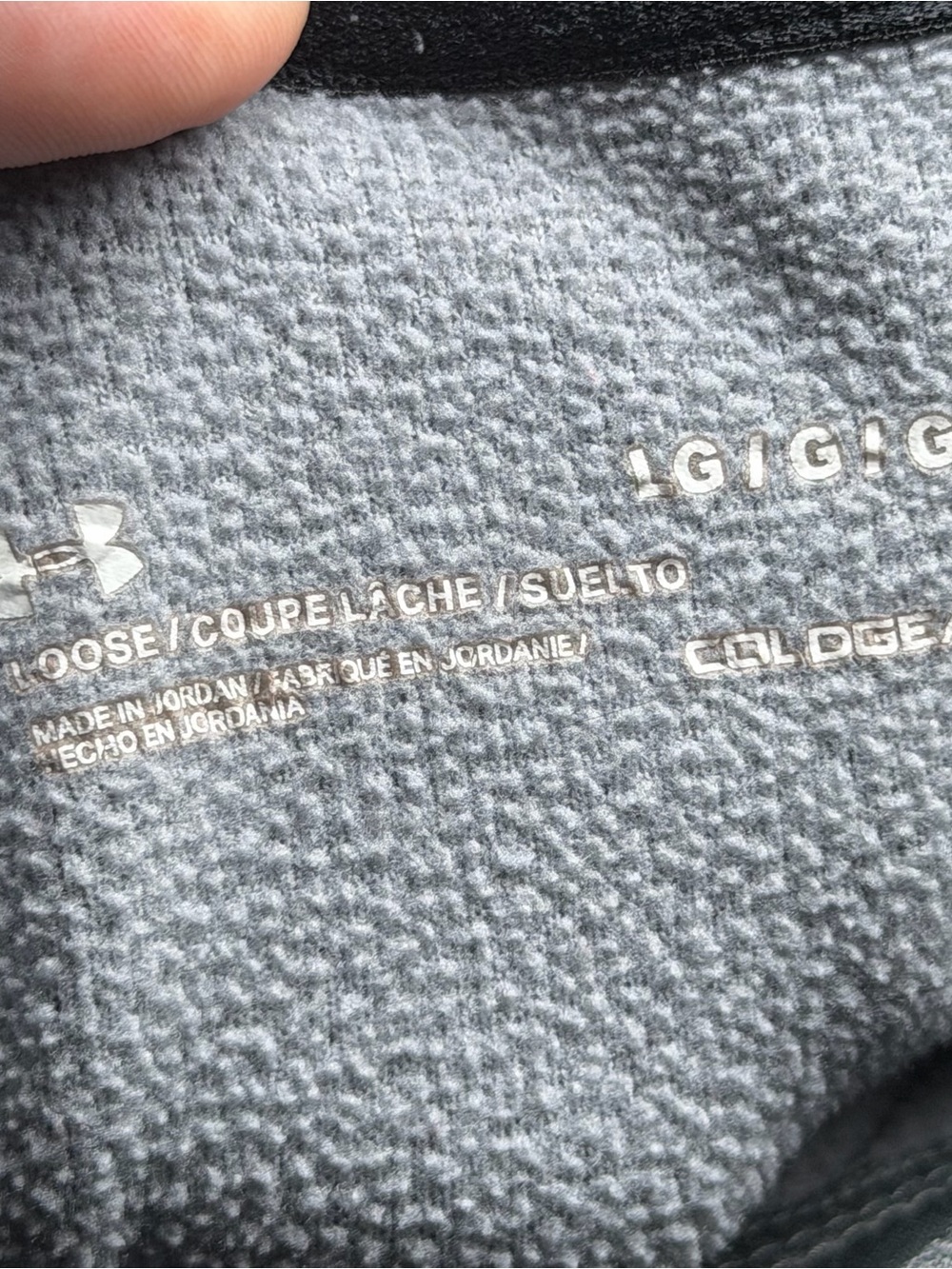 Men Sweater Subcategory Identification - Picture 4 of 7